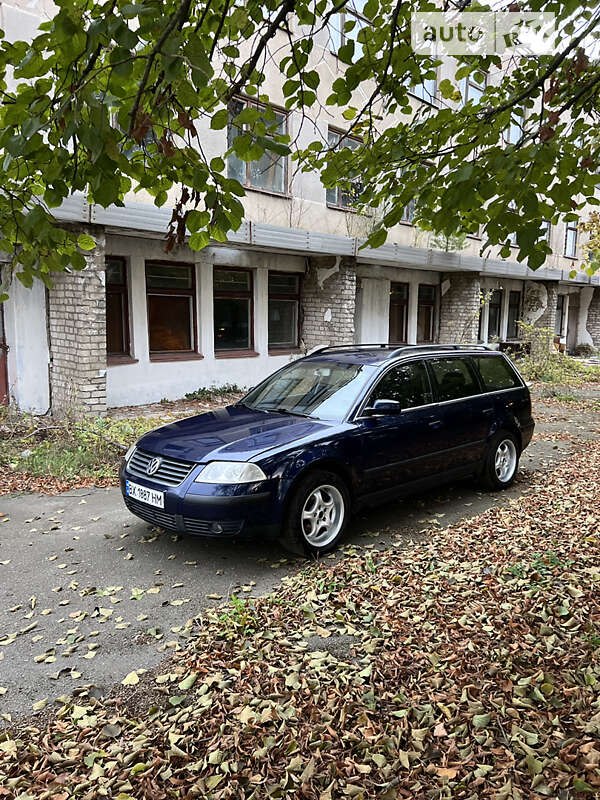 Универсал Volkswagen Passat 2001 в Радомышле