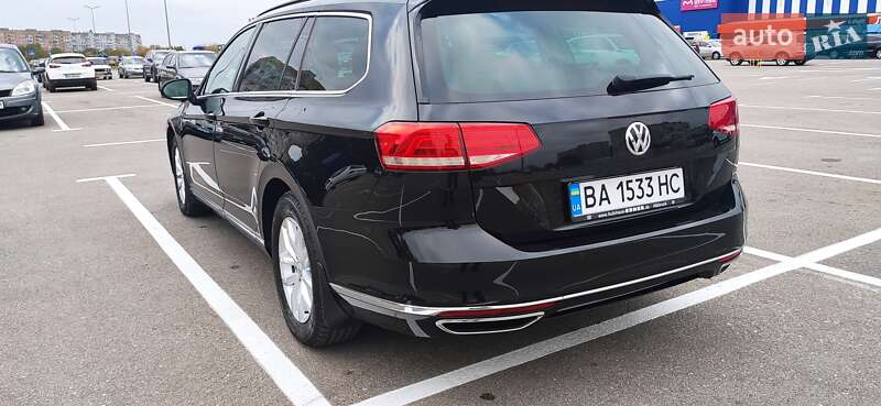 Універсал Volkswagen Passat 2019 в Кропивницькому