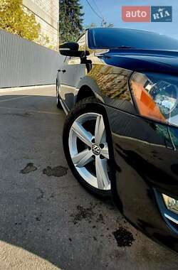 Седан Volkswagen Passat 2015 в 