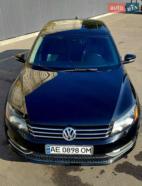 Седан Volkswagen Passat 2015 в Дніпрі