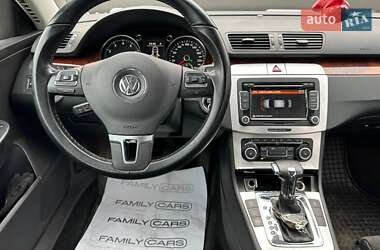 Седан Volkswagen Passat 2010 в Одессе