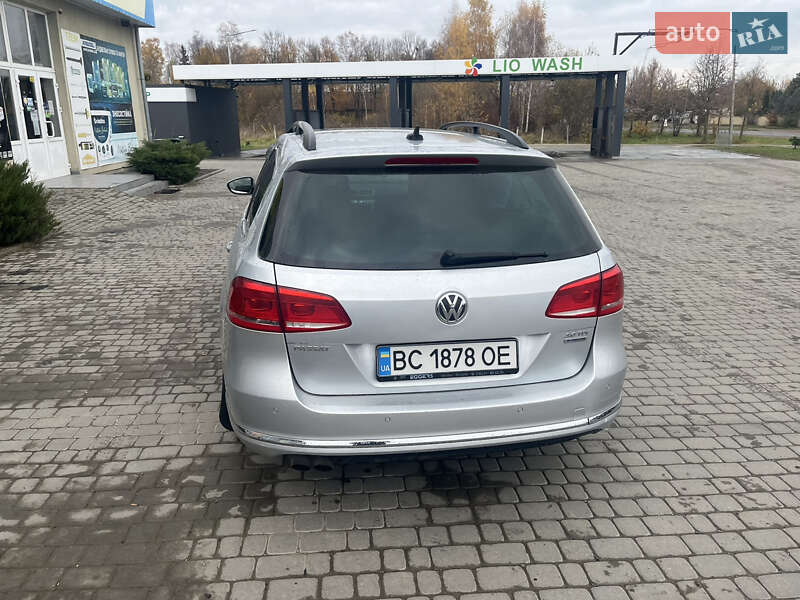 Универсал Volkswagen Passat 2012 в Самборе