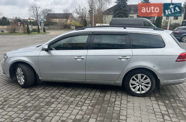 Универсал Volkswagen Passat 2012 в Самборе