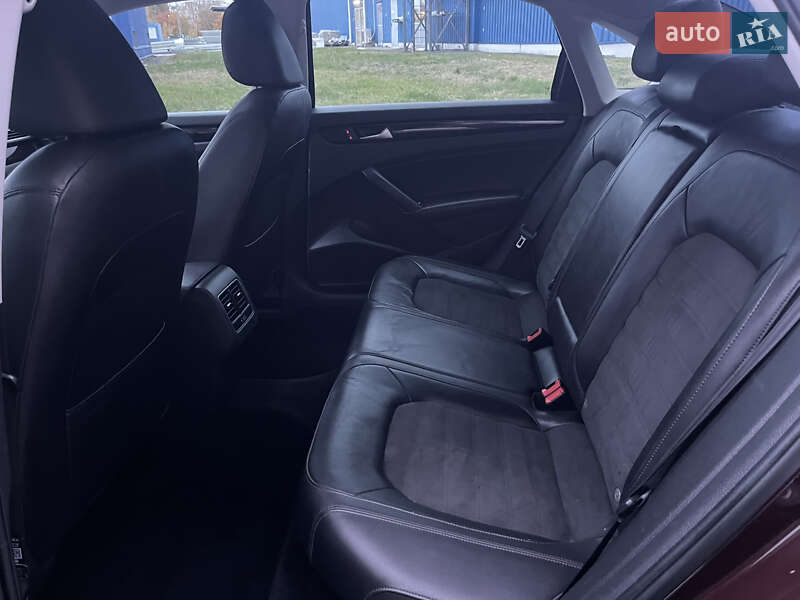 Седан Volkswagen Passat 2014 в Киеве фото 21 Седан Volkswagen Passat 2014 в Киеве