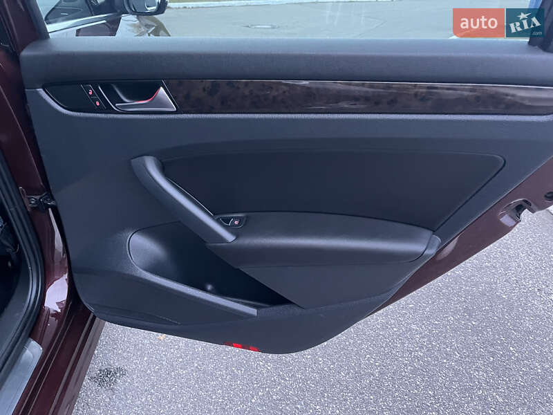 Седан Volkswagen Passat 2014 в Киеве фото 22 Седан Volkswagen Passat 2014 в Киеве
