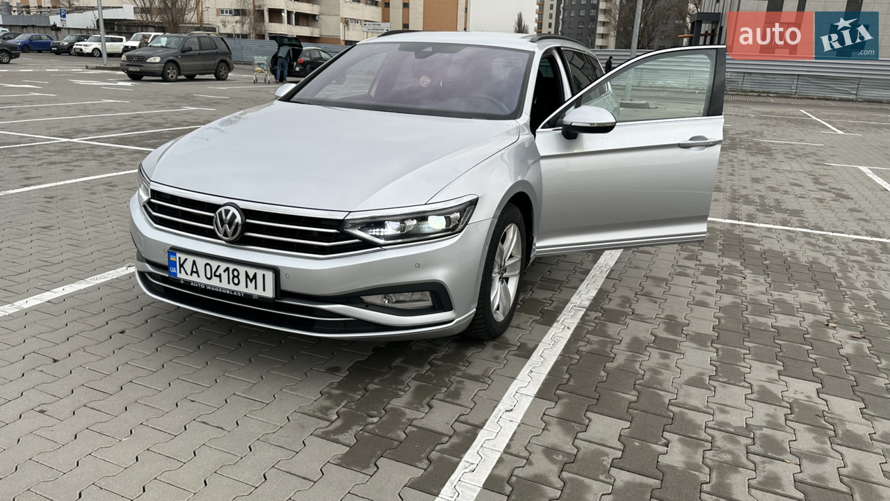 2019 Volkswagen Passat - мініатюра 18