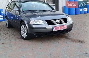 Універсал Volkswagen Passat 2005 в Сарнах