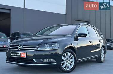 Універсал Volkswagen Passat 2011 в Львові