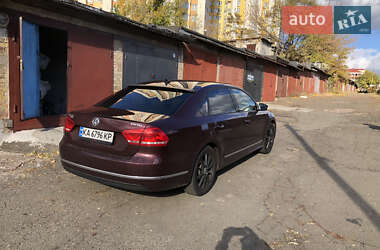 Седан Volkswagen Passat 2013 в Києві