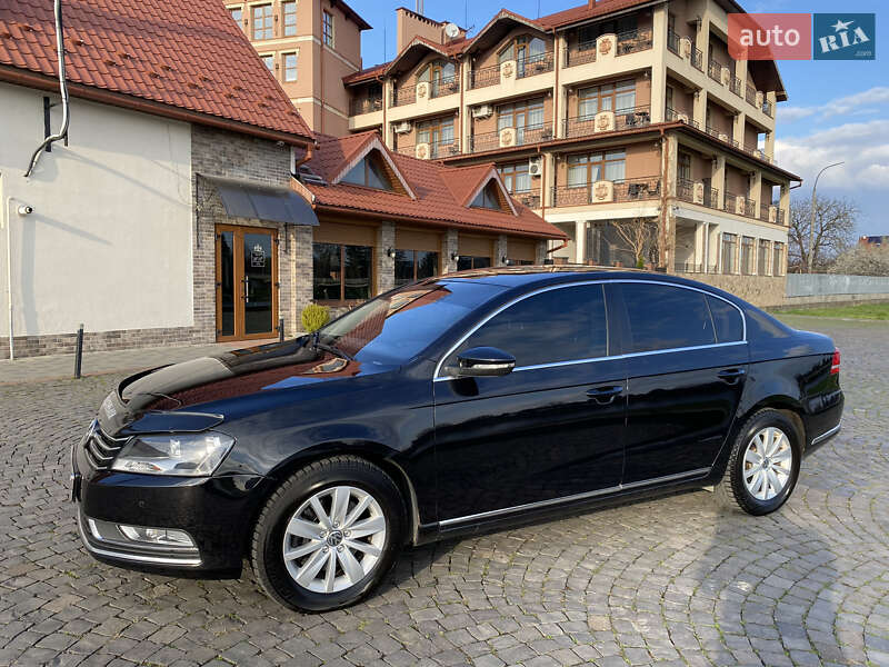 Седан Volkswagen Passat 2014 в Мукачево