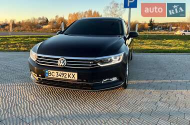 Універсал Volkswagen Passat 2014 в Самборі