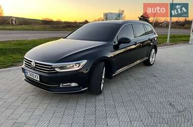 Універсал Volkswagen Passat 2014 в Самборі