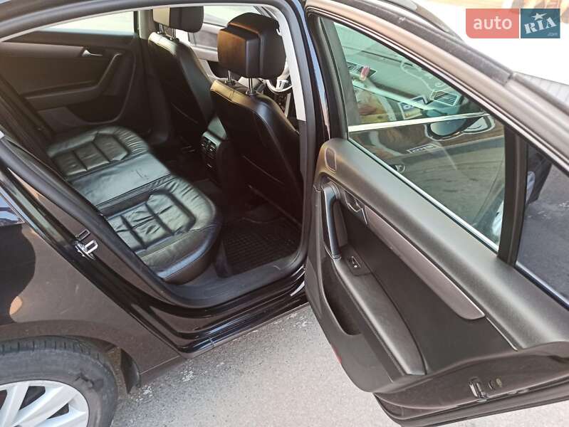 Седан Volkswagen Passat 2012 в Шостке