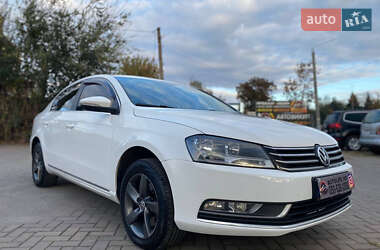 Седан Volkswagen Passat 2011 в Кривом Роге