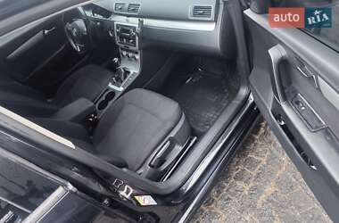 Універсал Volkswagen Passat 2012 в Хмельницькому