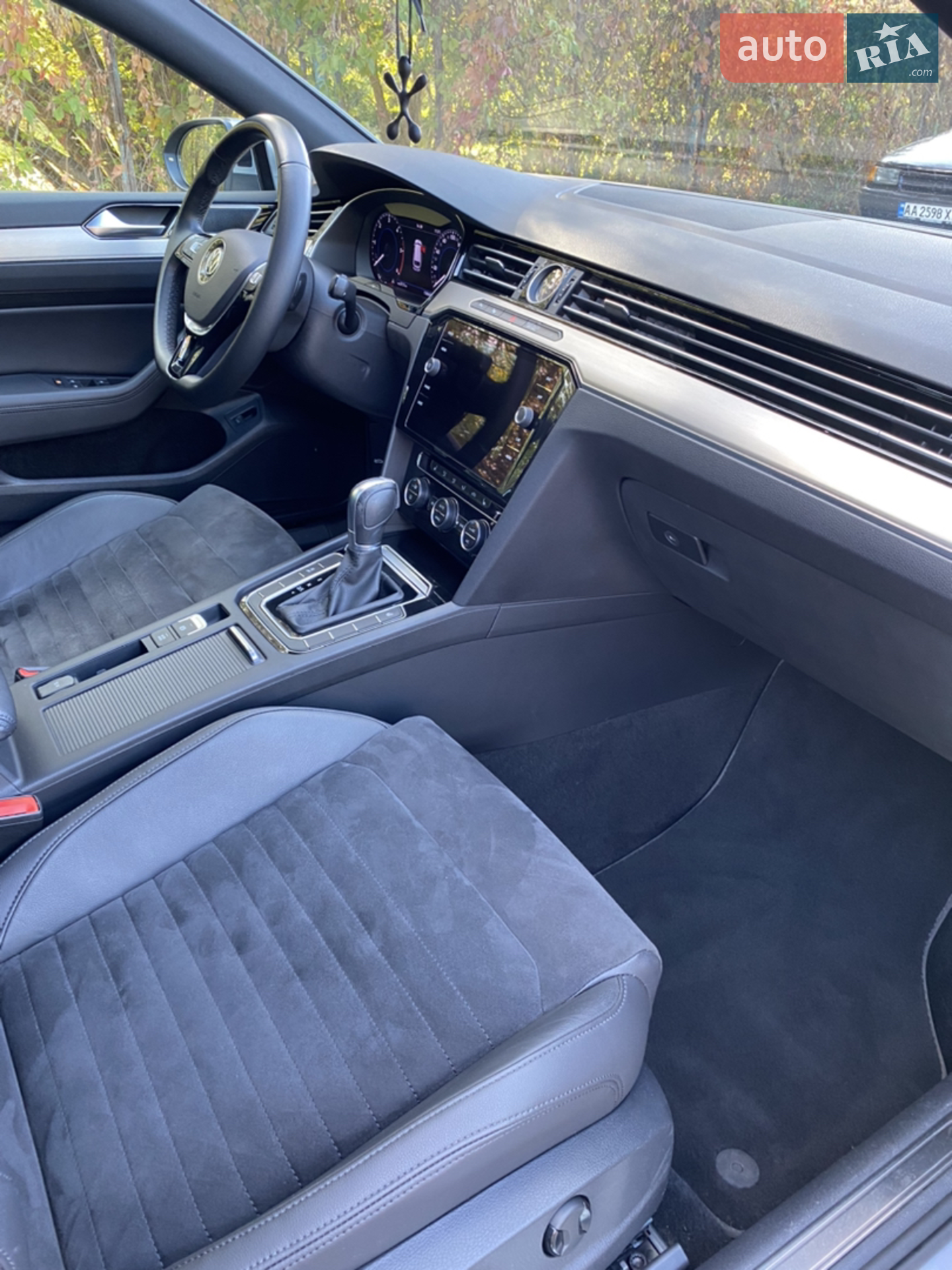 2019 Volkswagen Passat - мініатюра 21