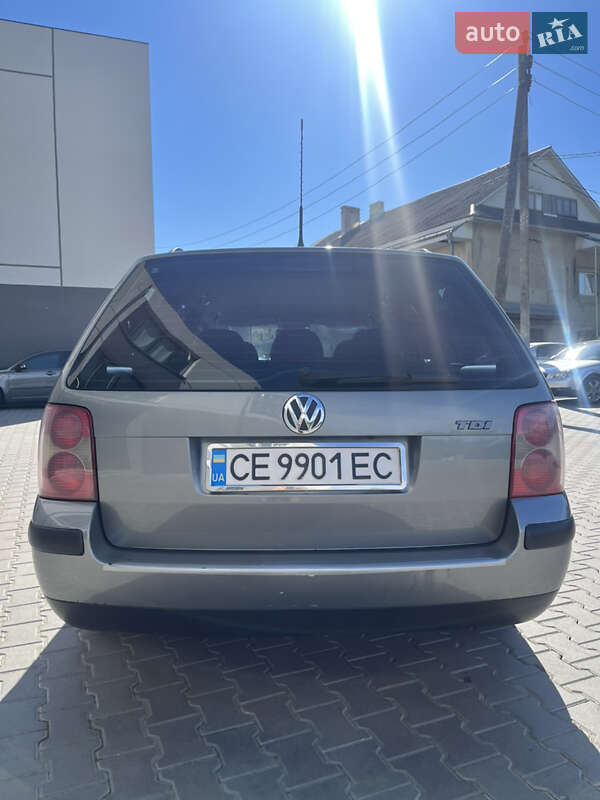 Универсал Volkswagen Passat 2004 в Черновцах