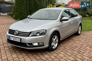 Седан Volkswagen Passat 2013 в Тлумаче