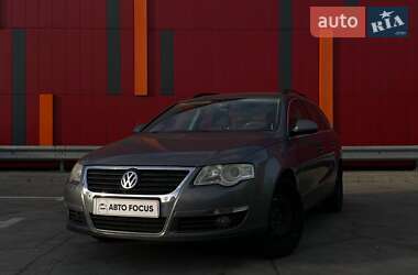 Универсал Volkswagen Passat 2006 в Киеве