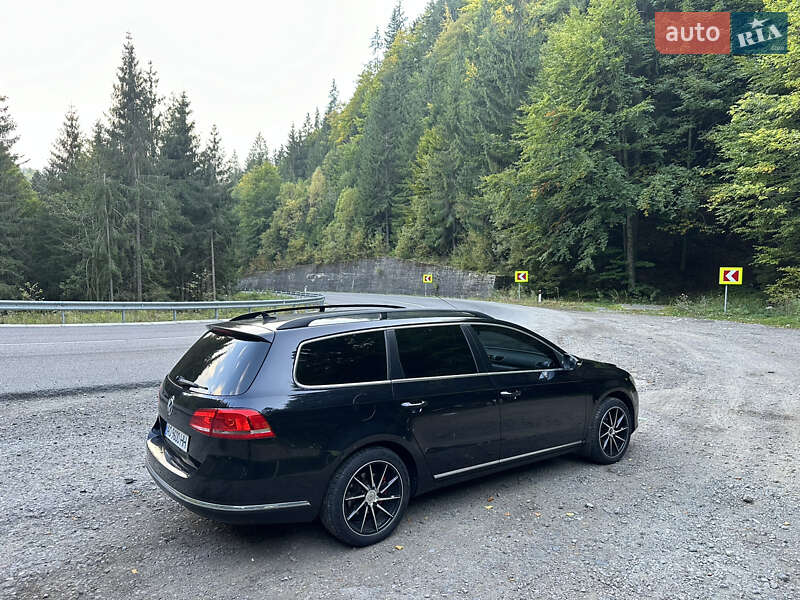 Универсал Volkswagen Passat 2013 в Ужгороде