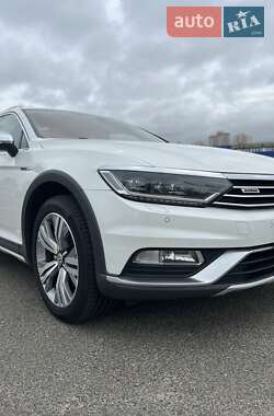 Універсал Volkswagen Passat 2017 в Києві