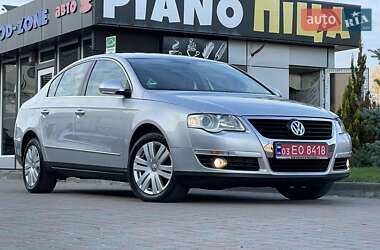 Седан Volkswagen Passat 2006 в Сарнах