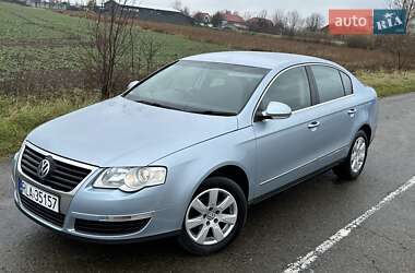 Седан Volkswagen Passat 2006 в Рудки