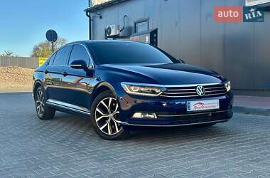 Седан Volkswagen Passat 2018 в Одесі