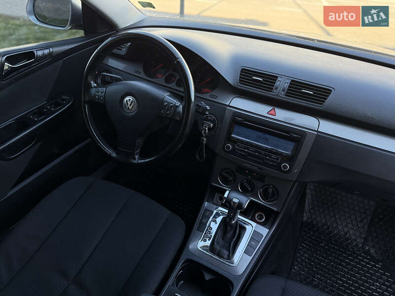 Универсал Volkswagen Passat 2008 в Ивано-Франковске