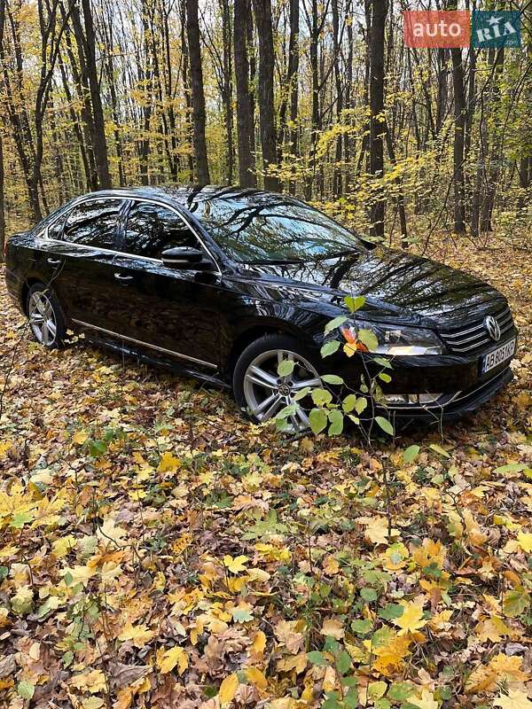 Седан Volkswagen Passat 2013 в Умані