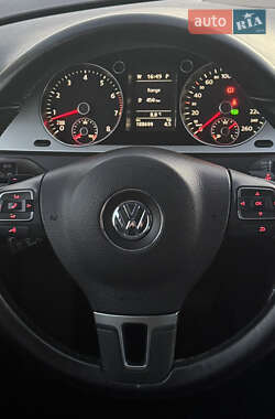 Универсал Volkswagen Passat 2010 в Староконстантинове