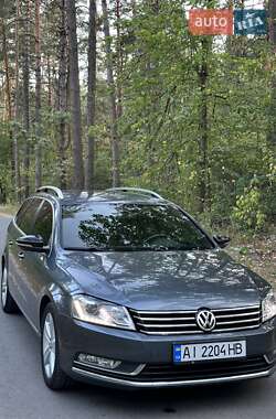 Универсал Volkswagen Passat 2014 в Киеве