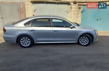 Седан Volkswagen Passat 2012 в Черкасах