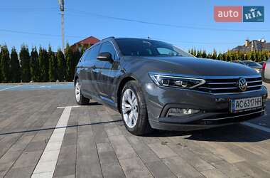 Універсал Volkswagen Passat 2020 в Луцьку