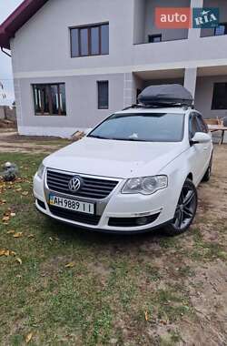 Універсал Volkswagen Passat 2010 в Києві