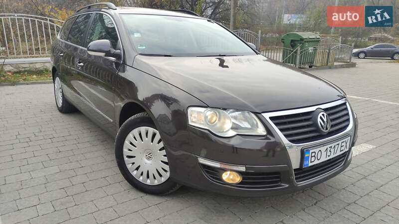 Универсал Volkswagen Passat 2010 в Тернополе