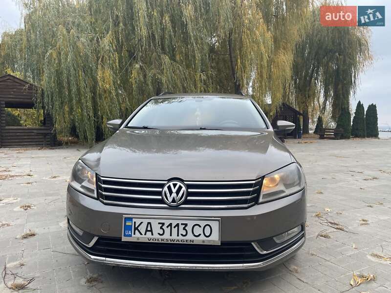 Универсал Volkswagen Passat 2011 в Николаеве