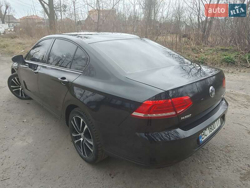 Седан Volkswagen Passat 2016 в Шептицькому