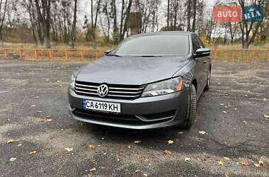 Седан Volkswagen Passat 2012 в Звенигородці