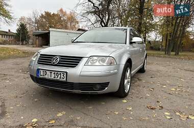 Універсал Volkswagen Passat 2004 в Лебедині