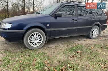Универсал Volkswagen Passat 1994 в Черновцах