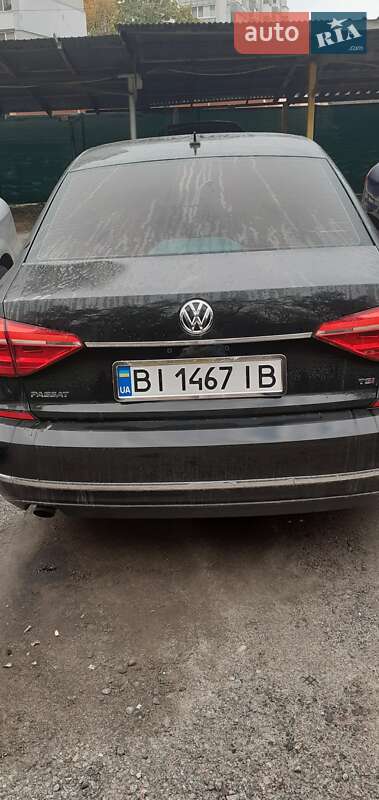 Седан Volkswagen Passat 2016 в Кременчуге