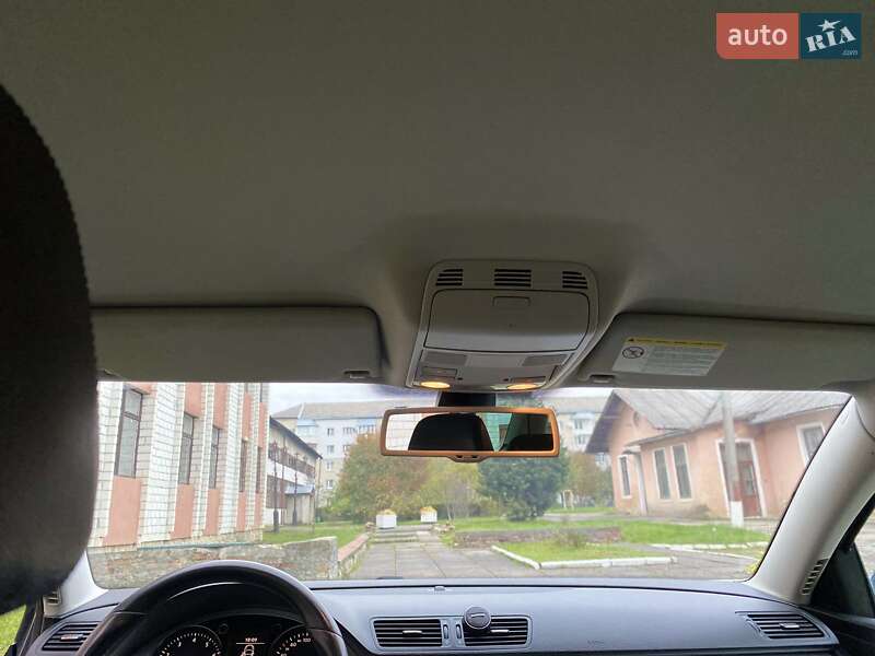 Универсал Volkswagen Passat 2009 в Дрогобыче