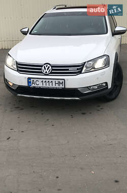 Універсал Volkswagen Passat 2012 в Ковелі