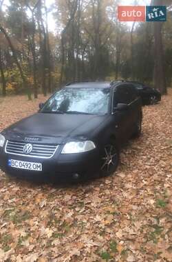 Универсал Volkswagen Passat 2001 в Яворове