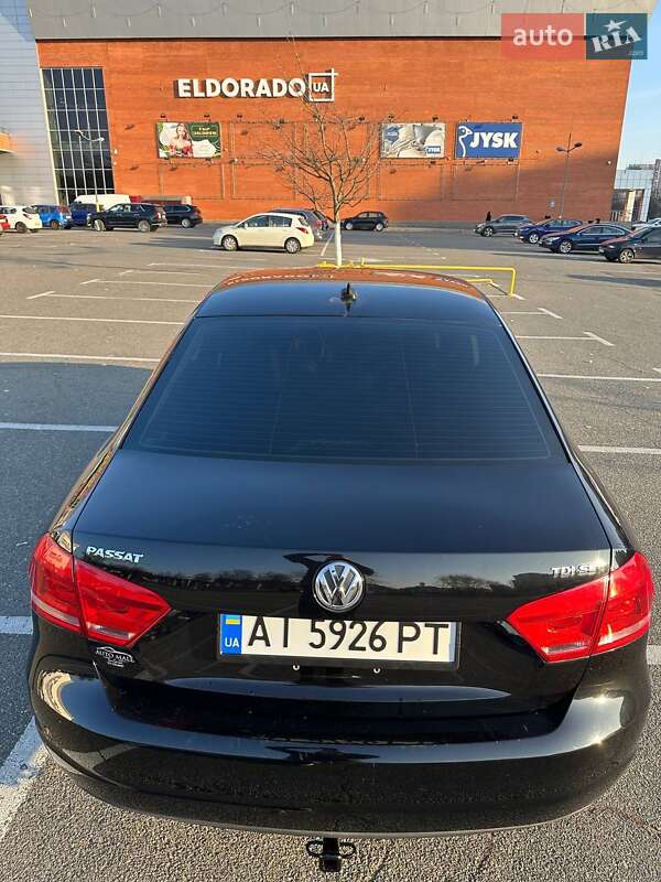 Седан Volkswagen Passat 2015 в Києві