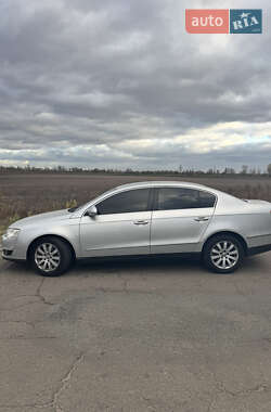 Седан Volkswagen Passat 2008 в 