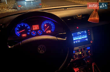 Седан Volkswagen Passat 2008 в 