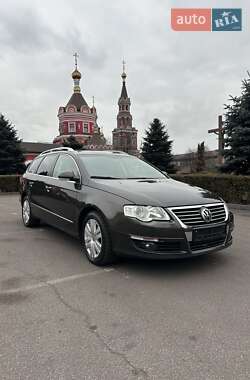 Універсал Volkswagen Passat 2009 в Кам'янському