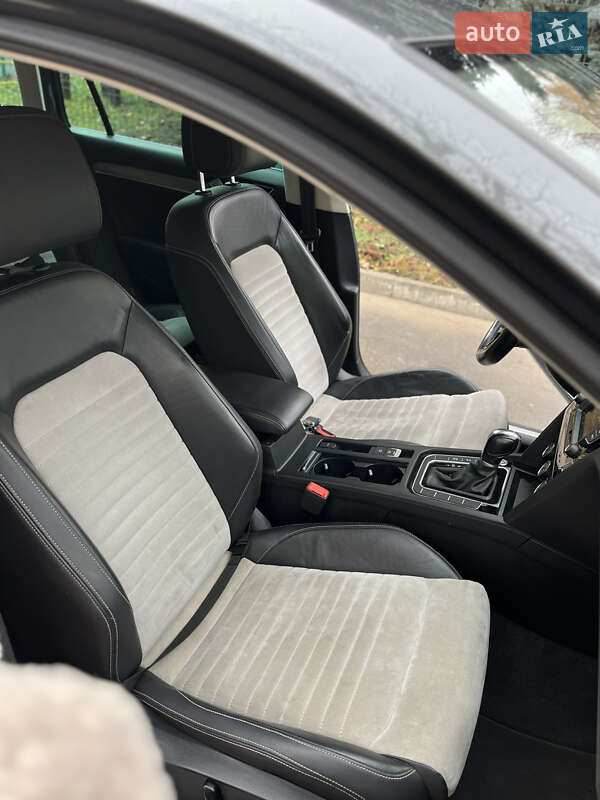 Универсал Volkswagen Passat 2016 в Хмельницком